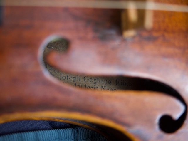 Violín 4/4, antiguo, copia de un Gagliano de 1772